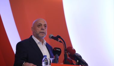 Mahmut ARSLAN : “Üniversite Mezunu İşçilerin Memur Olmalarına Karşı Değiliz”