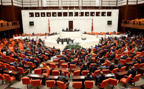 Üniversite Mezunu İşçiler Sorunlarının Çözülmesini İstiyor