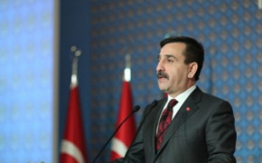 Üniversiteli İşçiler Taleplerinin Yerine Getirilmesini Bekliyor