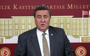 “ÜNİVERSİTELİ İŞÇİLERİN ÖZLÜK HAKLARINI VERİN”